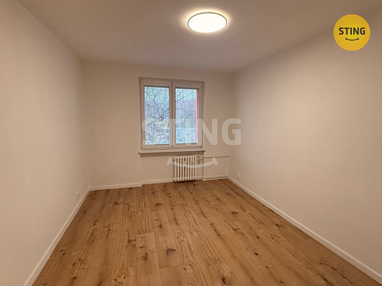 Pronájem bytu 2+1 50 m² - foto 6