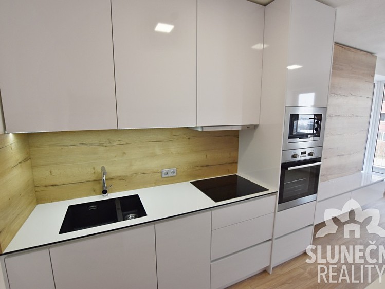 Pronájem bytu 1+kk 35 m² - foto 6