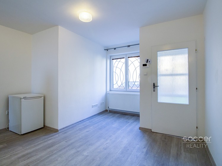 Pronájem bytu 2+kk 54 m² - foto 4