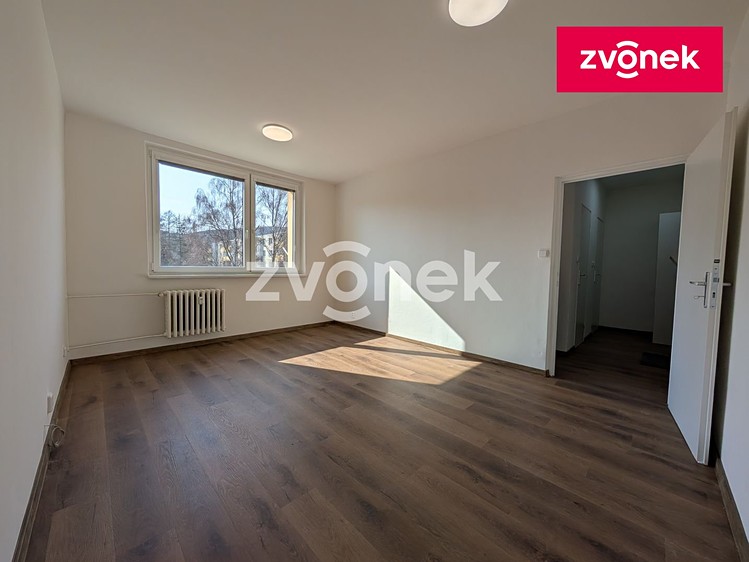 Pronájem bytu 1+1 35 m² - foto 2