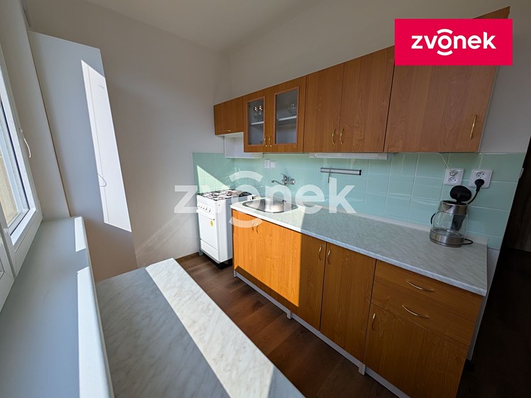 Pronájem bytu 1+1 35 m² - foto 5