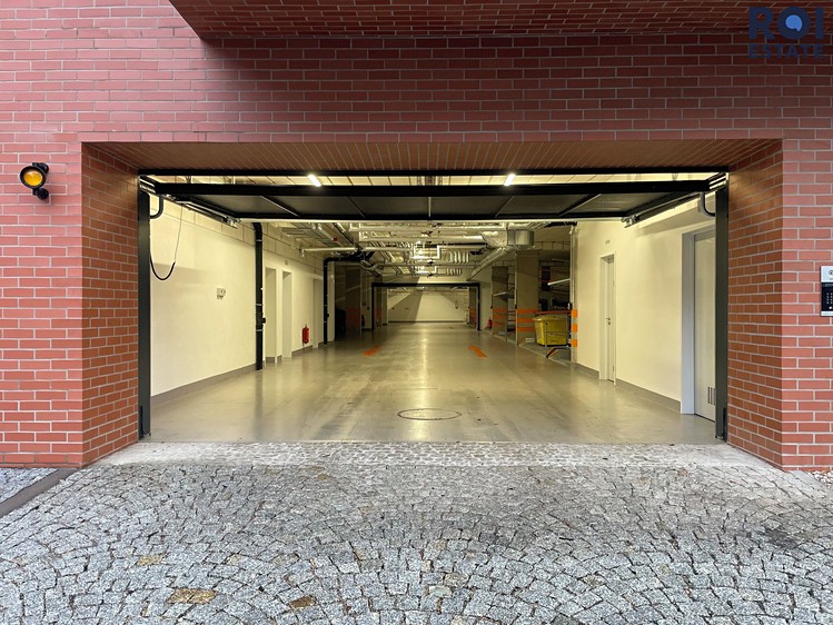 Pronájem bytu 3+kk 74 m² - foto 8