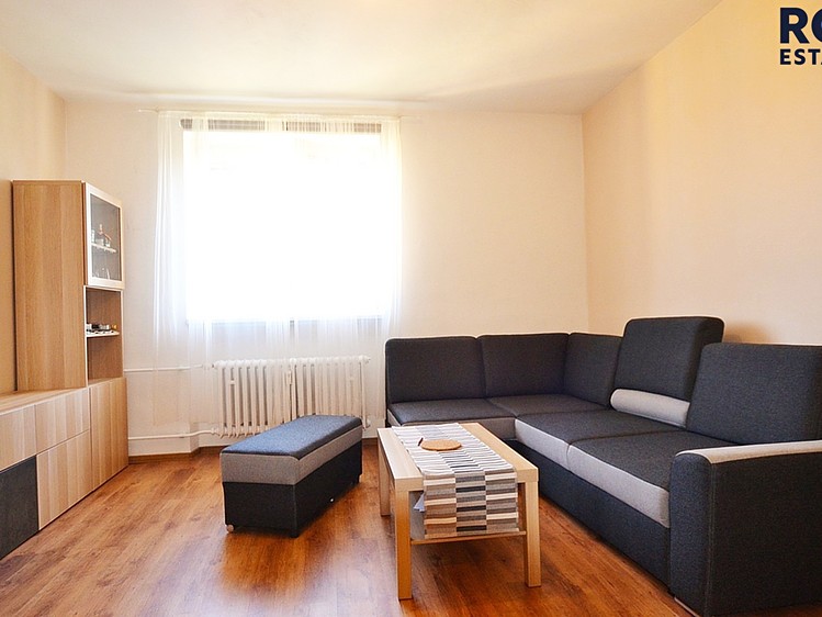Pronájem bytu 2+1 66 m² - foto 4