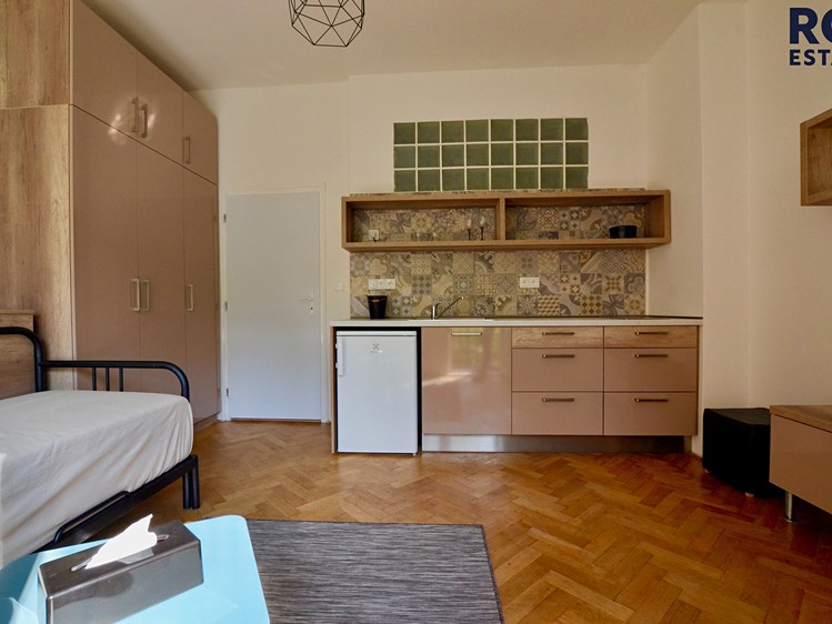 Pronájem bytu 1+kk 27 m² - foto 4
