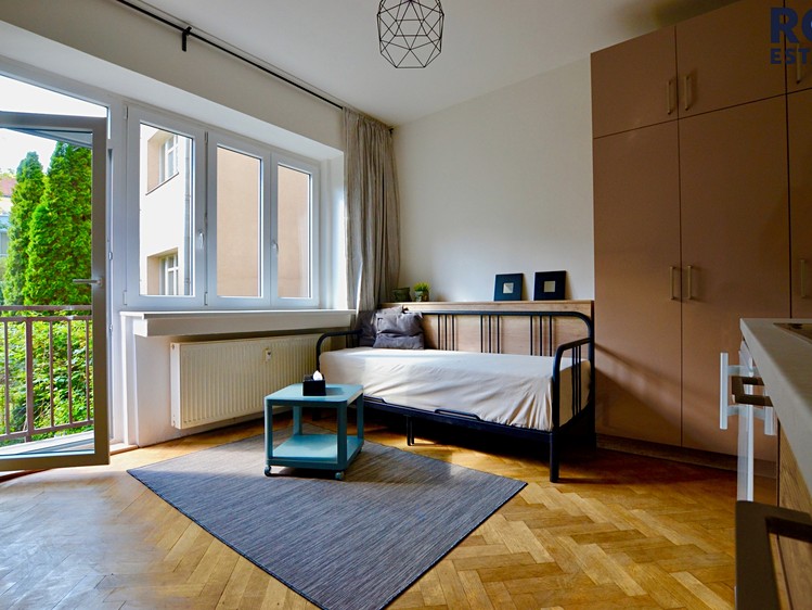 Pronájem bytu 1+kk 27 m² - foto 1
