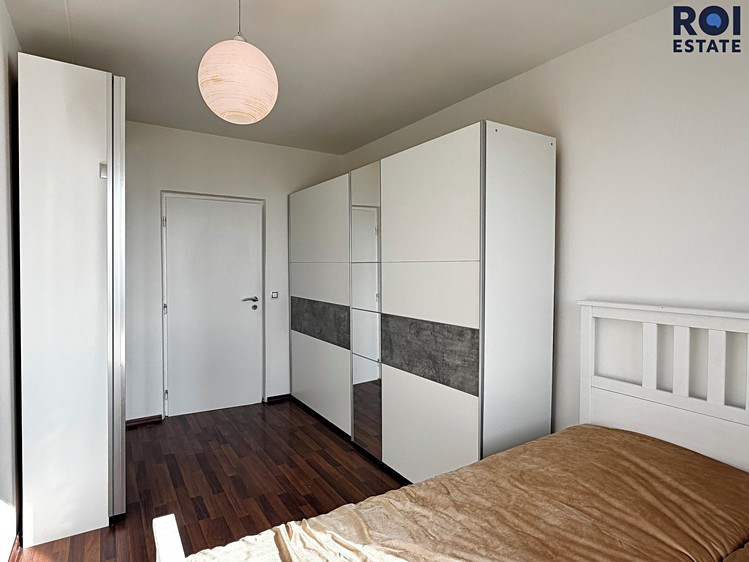 Pronájem bytu 4+1 76 m² - foto 8