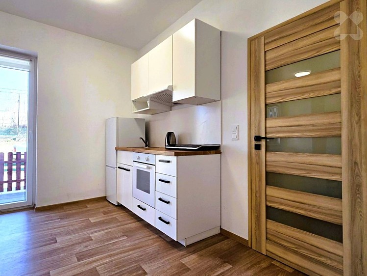 Pronájem bytu 1+kk 32 m² - foto 2
