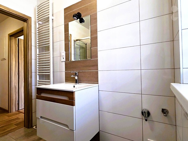 Pronájem bytu 1+kk 32 m² - foto 5