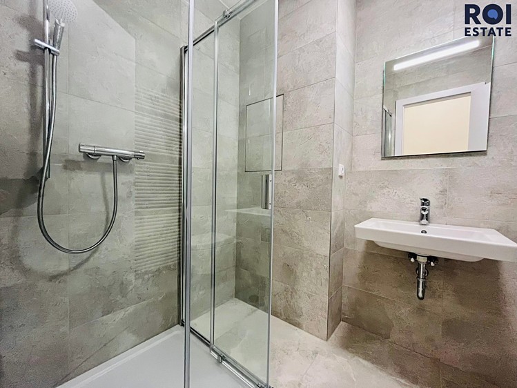 Pronájem bytu 1+kk 30 m² - foto 3
