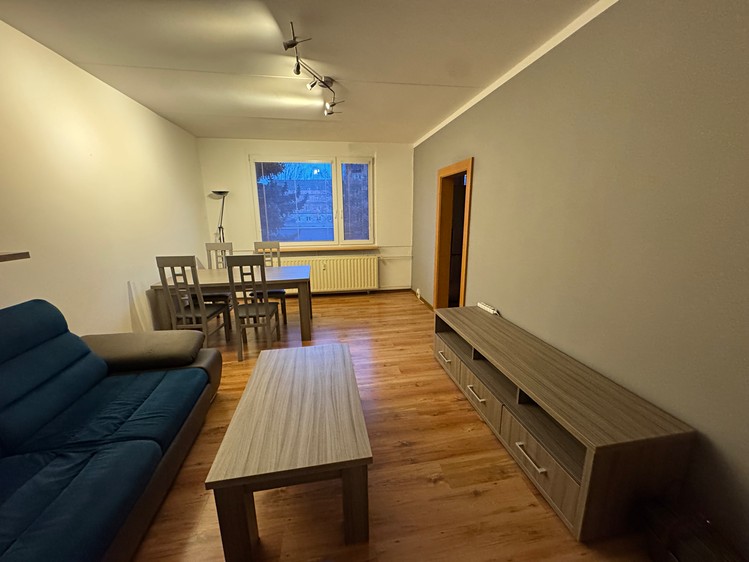 Pronájem bytu 2+1 61 m² - foto 8