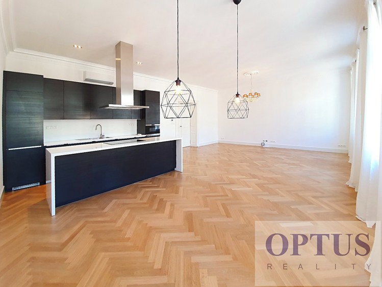 Pronájem bytu 5+kk 172 m² (Jednopodlažní) - foto 8