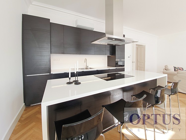 Pronájem bytu 5+kk 172 m² (Jednopodlažní) - foto 6