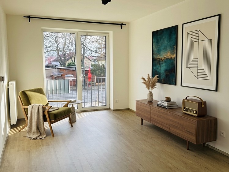 Pronájem bytu 3+kk 63 m² (Jednopodlažní) - foto 1