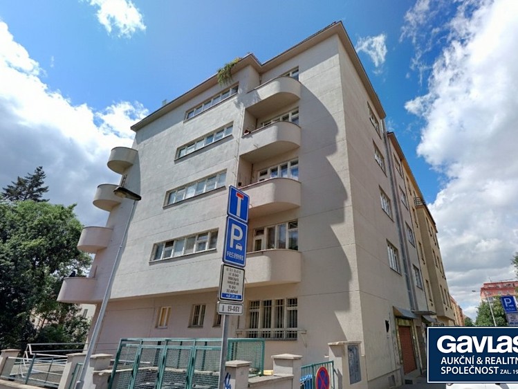 Pronájem bytu 2+1 59 m² - foto 1
