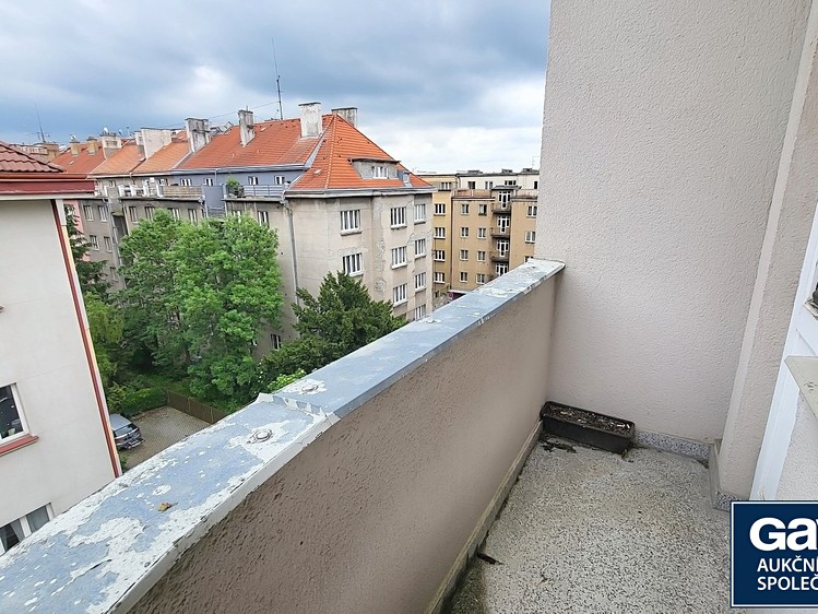 Pronájem bytu 2+1 59 m² - foto 3