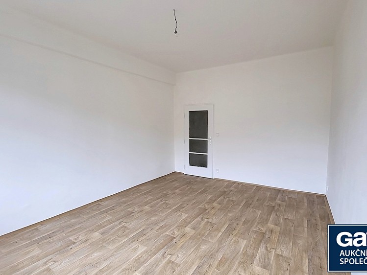 Pronájem bytu 2+1 59 m² - foto 6