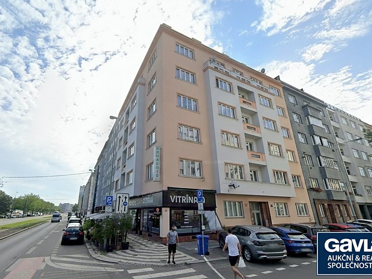 Pronájem bytu 2+kk 55 m² - foto 1
