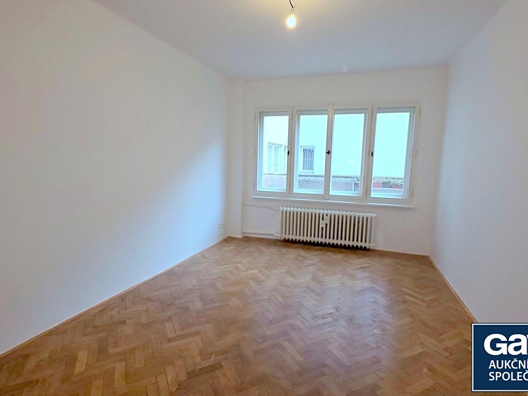 Pronájem bytu 2+kk 55 m² - foto 3