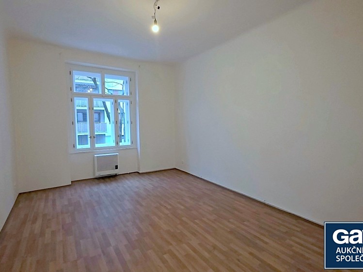 Pronájem bytu 1+1 44 m² - foto 3