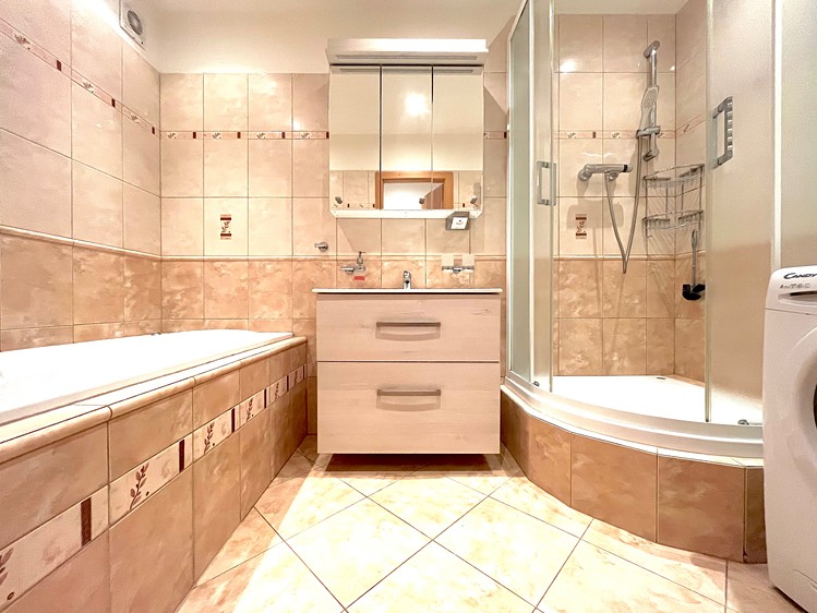 Pronájem bytu 3+1 68 m² - foto 4