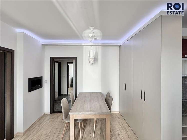 Pronájem bytu 3+kk 53 m² - foto 8