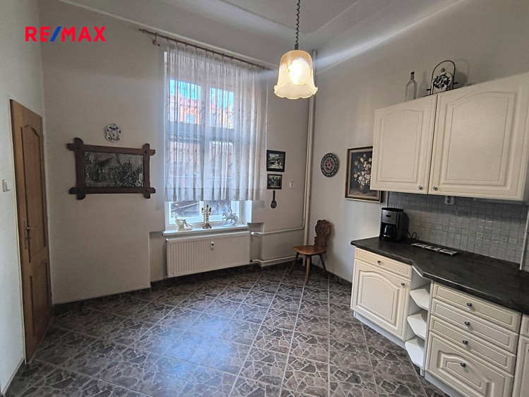 Pronájem bytu 2+1 69 m² - foto 5