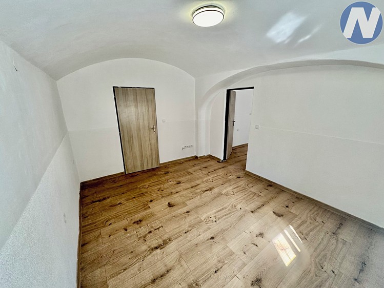 Pronájem bytu 3+1 67 m² - foto 6