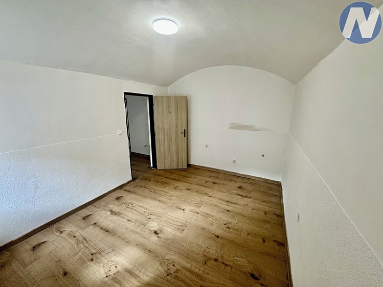 Pronájem bytu 3+1 67 m² - foto 8