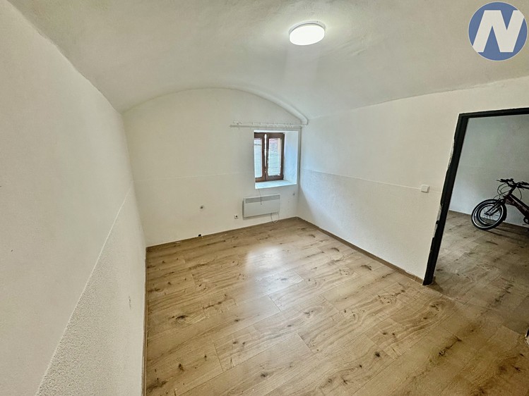 Pronájem bytu 3+1 67 m² - foto 7