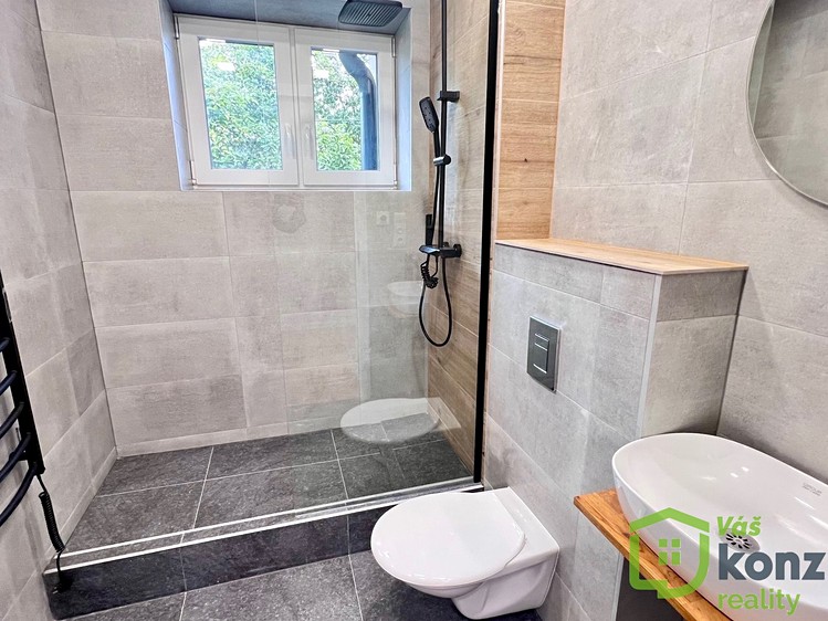 Pronájem bytu 2+kk 49 m² - foto 2