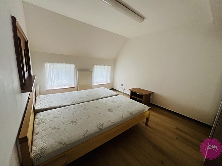 Pronájem bytu 1+1 30 m² - foto 4