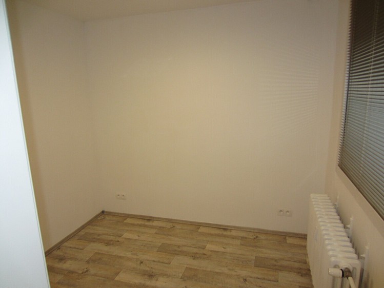 Pronájem bytu 2+1 54 m² - foto 7