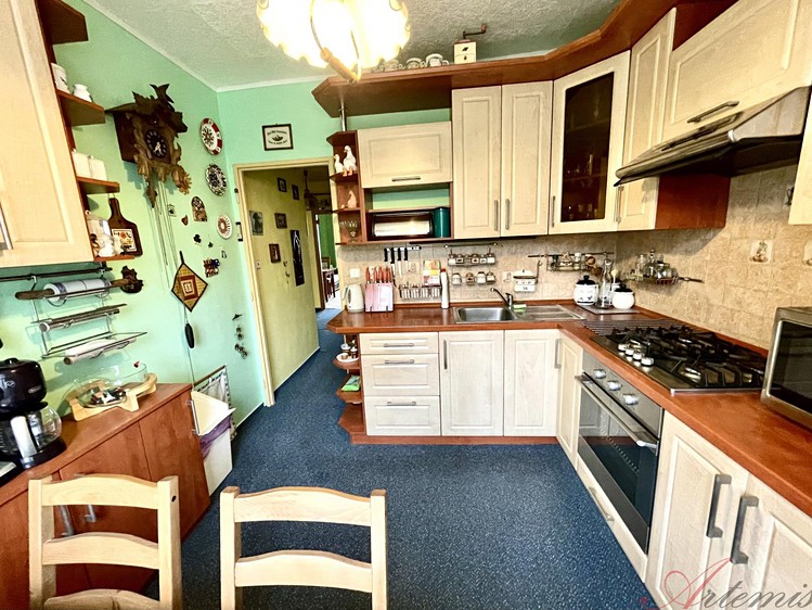 Pronájem bytu 3+1 76 m² - foto 3