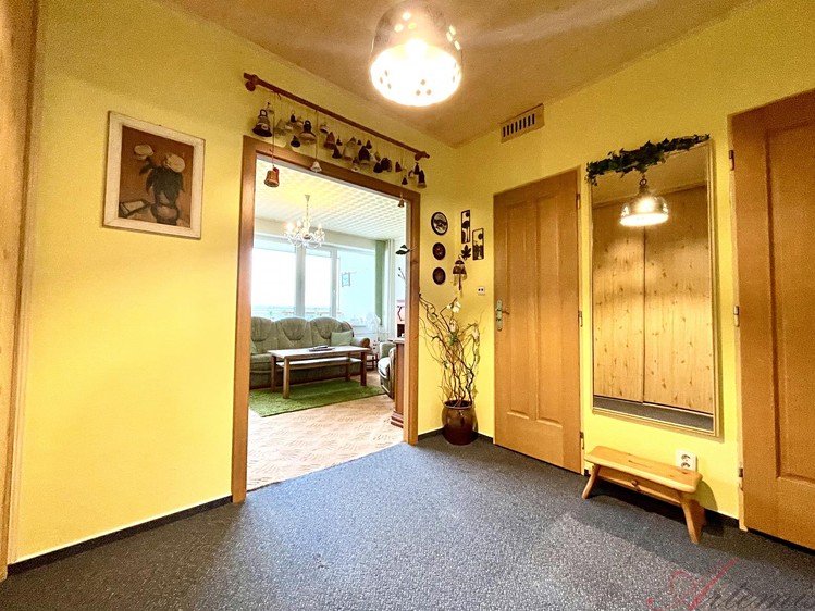 Pronájem bytu 3+1 76 m² - foto 8
