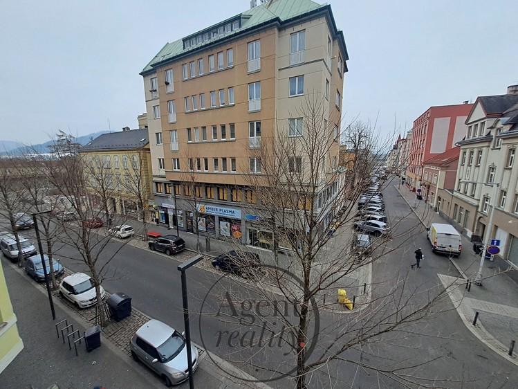 Pronájem bytu 2+kk 62 m² - foto 6