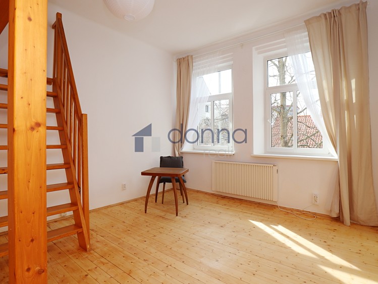 Pronájem bytu 1+1 43 m² (Jednopodlažní) - foto 1