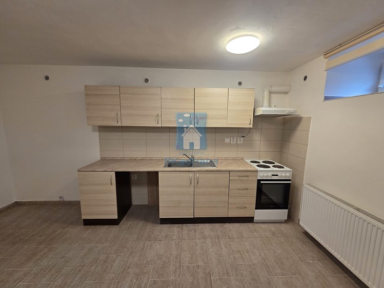 Pronájem bytu 2+kk 47 m² - foto 2