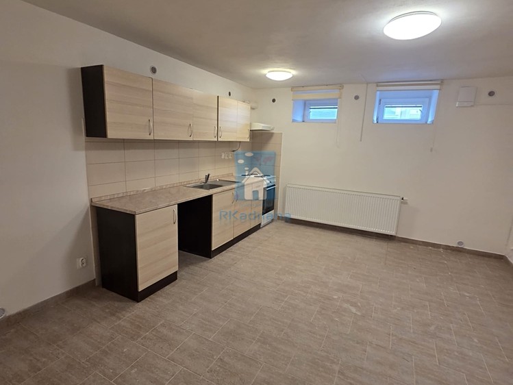 Pronájem bytu 2+kk 47 m² - foto 3