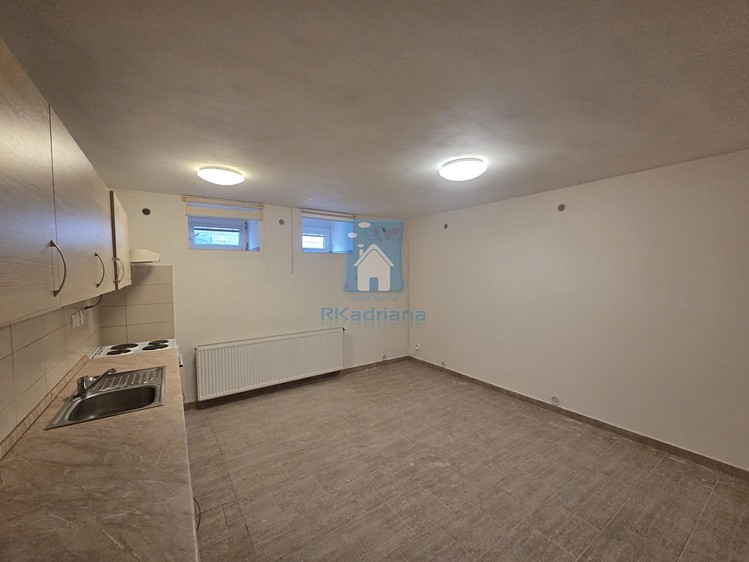 Pronájem bytu 2+kk 47 m² - foto 4