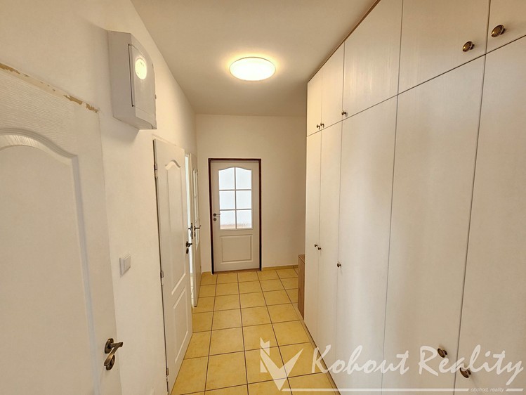 Pronájem bytu 2+1 53 m² - foto 6