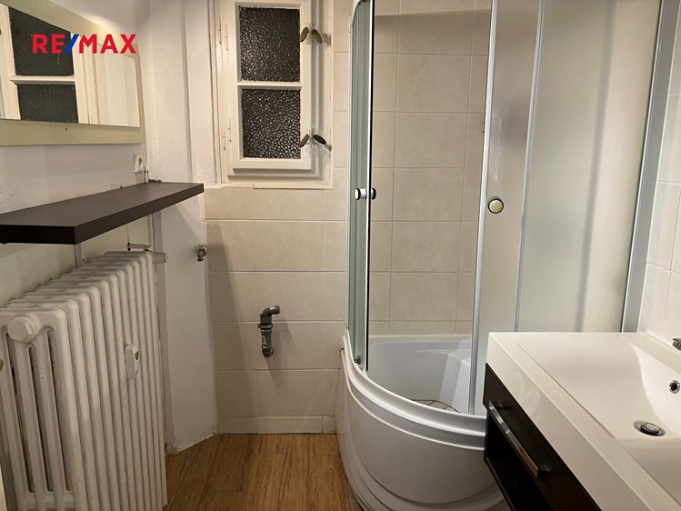 Pronájem bytu 2+kk 45 m² - foto 6