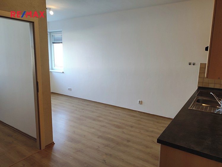 Pronájem bytu 2+kk 41 m² - foto 6
