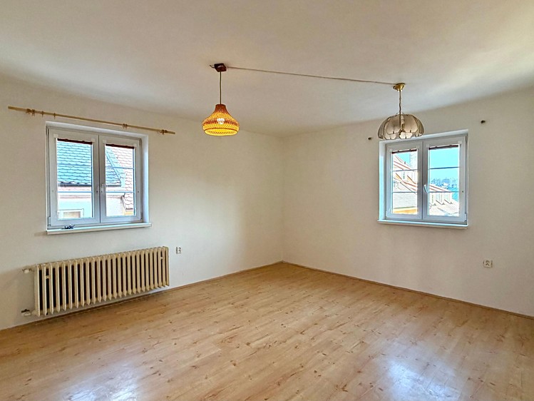 Pronájem bytu 2+1 56 m² - foto 3