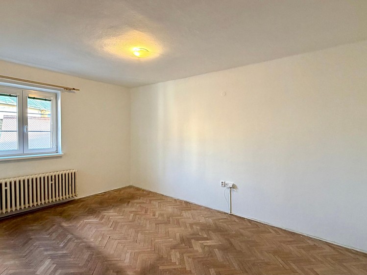 Pronájem bytu 2+1 56 m² - foto 7
