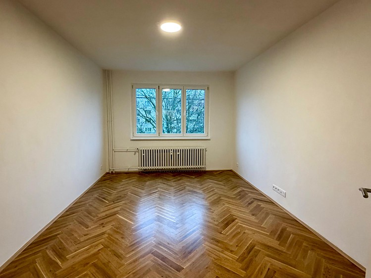 Pronájem bytu 2+1 54 m² - foto 5