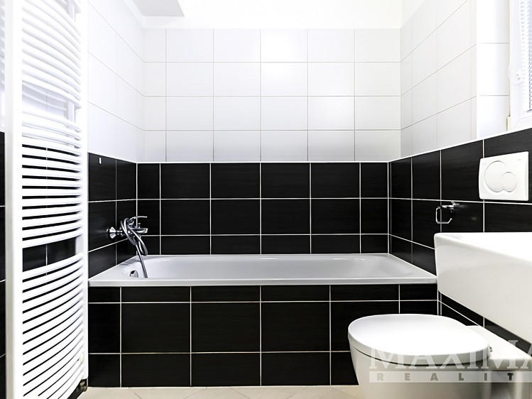 Pronájem bytu 2+kk 55 m² - foto 4