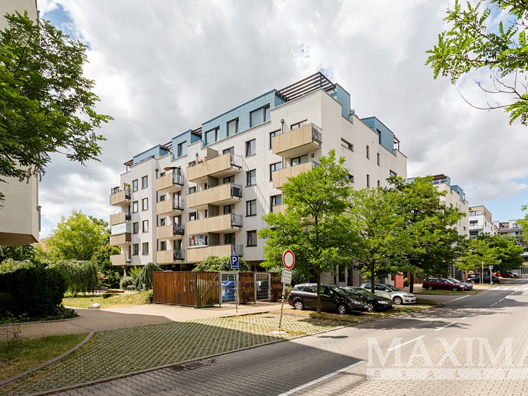 Pronájem bytu 2+kk 55 m² - foto 5
