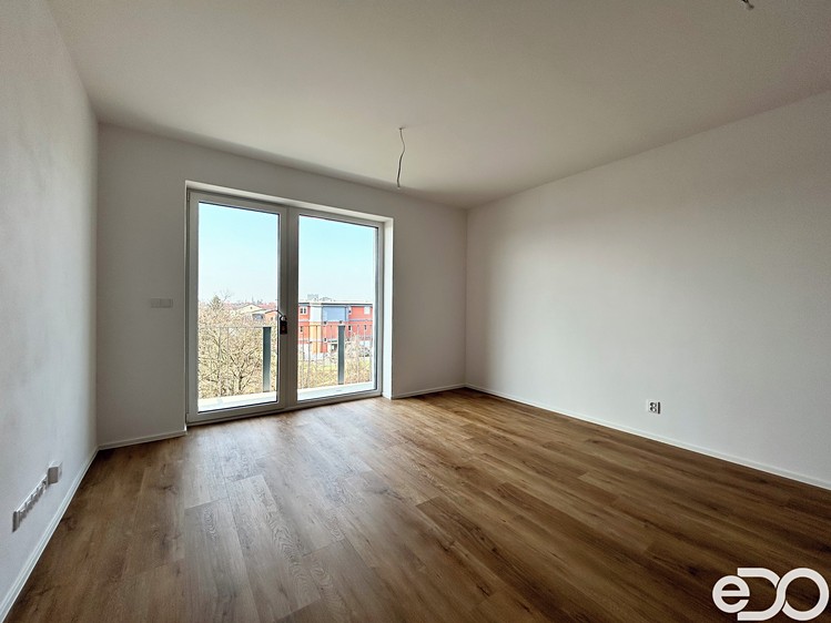 Pronájem bytu 2+kk 55 m² - foto 2