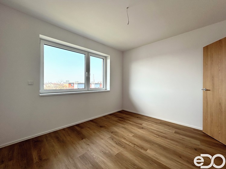 Pronájem bytu 2+kk 55 m² - foto 5