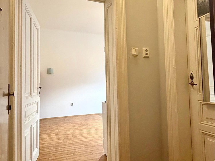 Pronájem bytu 2+kk 57 m² - foto 8